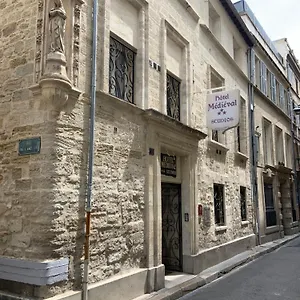 Hotel Le Medieval Palais Des Papes Hotel